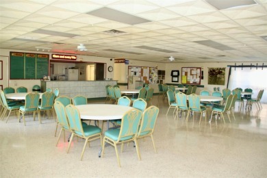 **ENORMOUS LIVING SPACE IN GOLDEN GATE** Enjoy one of the on Mainlands Golf Club in Florida - for sale on GolfHomes.com, golf home, golf lot