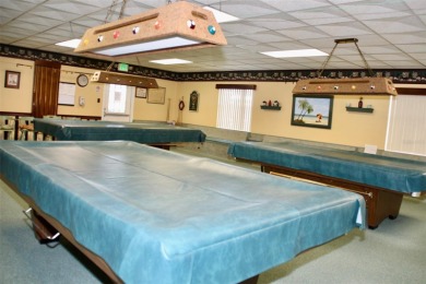 **ENORMOUS LIVING SPACE IN GOLDEN GATE** Enjoy one of the on Mainlands Golf Club in Florida - for sale on GolfHomes.com, golf home, golf lot