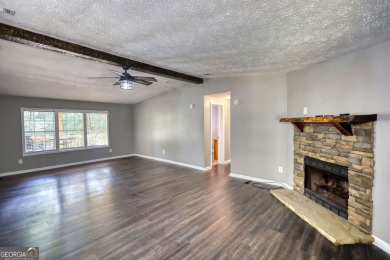 Charming 3-bedroom, 2-bath home in the desirable Turtle Cove on Turtle Cove Golf Course in Georgia - for sale on GolfHomes.com, golf home, golf lot