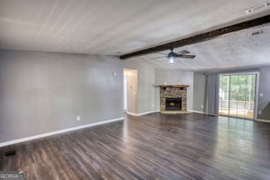 Charming 3-bedroom, 2-bath home in the desirable Turtle Cove on Turtle Cove Golf Course in Georgia - for sale on GolfHomes.com, golf home, golf lot