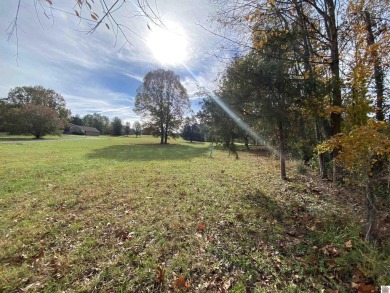 Luxury location just 15 miles from Kentucky Lake, 2.5 miles to on Benton Golf and Country Club in Kentucky - for sale on GolfHomes.com, golf home, golf lot