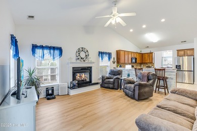 Motivated seller offering a great buy for this 3 bedroom, 2 bath on Long Bay Club in South Carolina - for sale on GolfHomes.com, golf home, golf lot