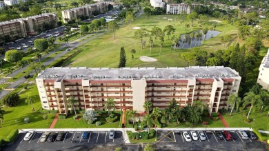WELCOME TO THIS NATURALLY BRIGHT CONDO WITH EXPANDED SQUARE on Poinciana Golf Club in Florida - for sale on GolfHomes.com, golf home, golf lot