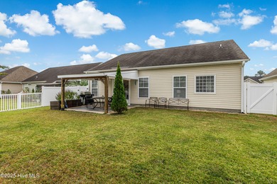 Motivated seller offering a great buy for this 3 bedroom, 2 bath on Long Bay Club in South Carolina - for sale on GolfHomes.com, golf home, golf lot