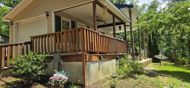 Beautifully maintained 2007 Forest River Cardinal 34' Fifth on River Ridge Golf Club in Virginia - for sale on GolfHomes.com, golf home, golf lot