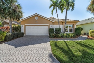 A beautifully maintained and updated home with a MOTIVATED on The Landings Yacht, Golf and Tennis Club in Florida - for sale on GolfHomes.com, golf home, golf lot