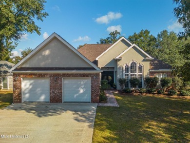 Elegant 3 Bedroom/2 full bath ADORABLE home nestled in on Diamondhead Country Club in Mississippi - for sale on GolfHomes.com, golf home, golf lot