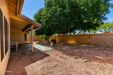 Absolutely stunning updated 2 bedroom, 2 bath home in the on Westbrook Village / Vista Golf Course in Arizona - for sale on GolfHomes.com, golf home, golf lot