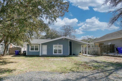 Enjoy this single-story living located in the heart of the on Founders Club At St. James Plantation in North Carolina - for sale on GolfHomes.com, golf home, golf lot