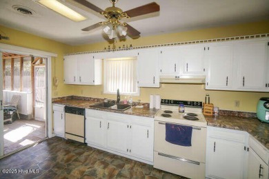 Enjoy this single-story living located in the heart of the on Founders Club At St. James Plantation in North Carolina - for sale on GolfHomes.com, golf home, golf lot