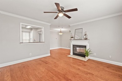 Charming first-floor 1-bedroom, 1.5-bath condo in a gated Far on Prestonwood Country Club - Dallas County in Texas - for sale on GolfHomes.com, golf home, golf lot