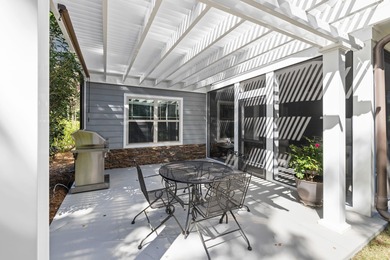 Immaculate ranch with upstairs bonus suite in Harbor Club's on Harbor Club Golf and Country Club in Georgia - for sale on GolfHomes.com, golf home, golf lot