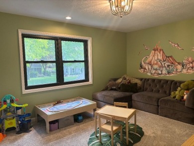 Welcome to your new home in the heart of Leawood! This beautiful on Leawood South Country Club in Kansas - for sale on GolfHomes.com, golf home, golf lot