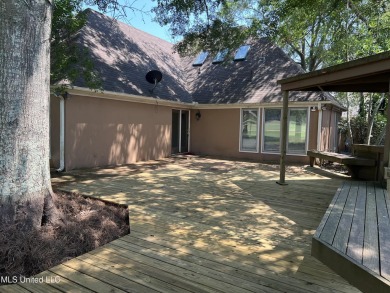 Have you been looking for an affordable   4 Bedroom 3 bath home on Colonial Country Club Deerfield in Mississippi - for sale on GolfHomes.com, golf home, golf lot