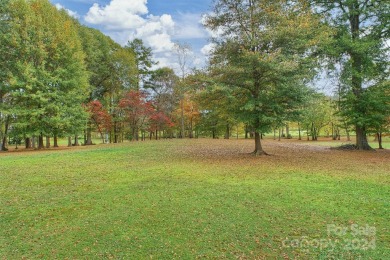 Bring your own builder!!  Very rare opportunity to build your on Carmel Country Club in North Carolina - for sale on GolfHomes.com, golf home, golf lot