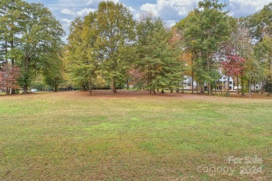 Bring your own builder!!  Very rare opportunity to build your on Carmel Country Club in North Carolina - for sale on GolfHomes.com, golf home, golf lot