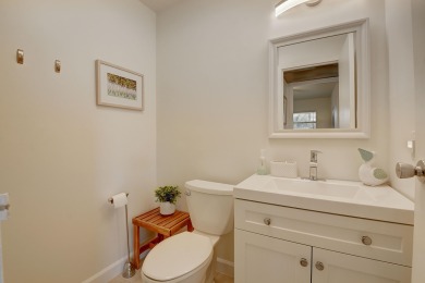 Fully furnished, beautifully updated, 2 bedroom, 2 full bathroom on Kings Point Golf - Executive in Florida - for sale on GolfHomes.com, golf home, golf lot