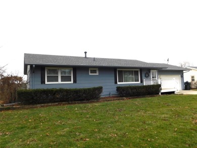 Classic Ranch home ready for a new owner. Home features spacious on Gateway Recreation Inc in Iowa - for sale on GolfHomes.com, golf home, golf lot