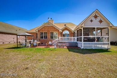 SCHEDULE YOUR SHOWING!!! COZY AND SERENE WITH THE ABILITY FOR on Harbour Point Golf Club in North Carolina - for sale on GolfHomes.com, golf home, golf lot