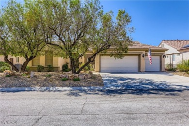An extended Concord model with 2 master suites, and an on Revere Golf Club in Nevada - for sale on GolfHomes.com, golf home, golf lot
