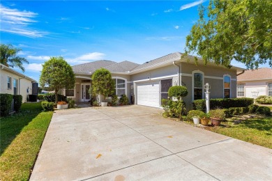 Beautiful home on a cul-de-sac, with Water View and Golf Course on Stonecrest Golf and Club Club in Florida - for sale on GolfHomes.com, golf home, golf lot