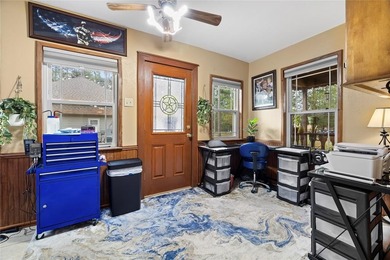 Charming 3 bedroom, 2 bath cedar sided, cul-de-sac home located on Holly Lake Ranch Golf Club in Texas - for sale on GolfHomes.com, golf home, golf lot