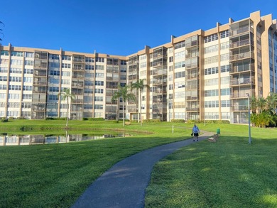 (55+ community) Beautiful 2/2 unit in excellent condition with on Pembroke Lakes Golf Club in Florida - for sale on GolfHomes.com, golf home, golf lot
