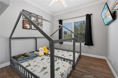 Welcome to this charming 2-bedroom, 2-bathroom end-unit condo on Tijeras Creek Golf Club in California - for sale on GolfHomes.com, golf home, golf lot