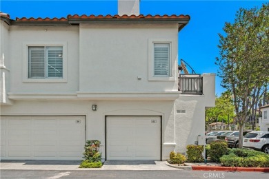 Welcome to this charming 2-bedroom, 2-bathroom end-unit condo on Tijeras Creek Golf Club in California - for sale on GolfHomes.com, golf home, golf lot