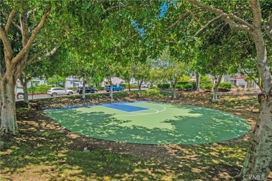 Welcome to this charming 2-bedroom, 2-bathroom end-unit condo on Tijeras Creek Golf Club in California - for sale on GolfHomes.com, golf home, golf lot