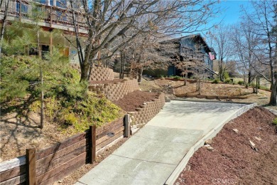 Welcome to 756 Brentwood Drive, a stunning, turnkey mountain on Lake Arrowhead Country Club in California - for sale on GolfHomes.com, golf home, golf lot