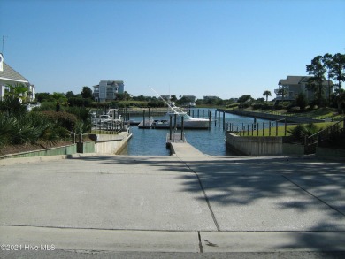 Beautiful WATERFRONT gated community awaiting you to build your on Lockwood Folly Country Club in North Carolina - for sale on GolfHomes.com, golf home, golf lot