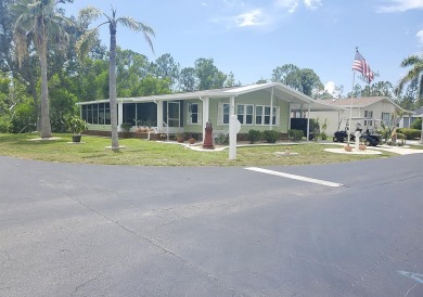 This beautiful 1568 sq.ft. (not including huge lanai) Victory on Lake Fairways Country Club in Florida - for sale on GolfHomes.com, golf home, golf lot