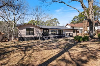 Beautiful home on Indian Hills Golf Course on Indian Hills Country Club in Arkansas - for sale on GolfHomes.com, golf home, golf lot