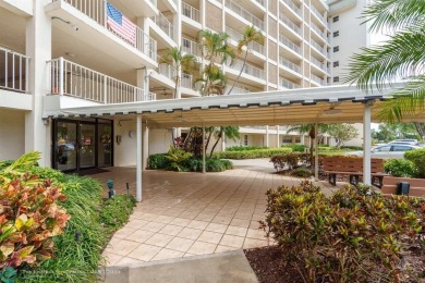 Enjoy a Serene Lake View from this Super Clean, Bright 2nd Floor on Palm-Aire Country Club and Resort - Palms in Florida - for sale on GolfHomes.com, golf home, golf lot