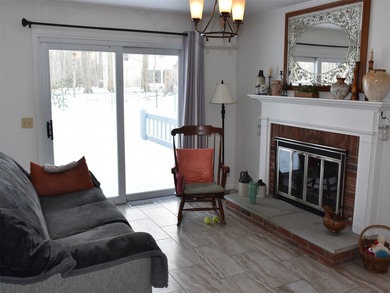 Beautiful Two-Story home offering 4 bedrooms, 2 full baths, and on Hailwood Golf Club in Pennsylvania - for sale on GolfHomes.com, golf home, golf lot