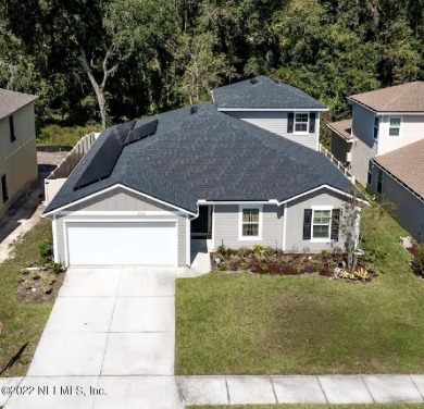 BACK ON MARKET! BUYERS FINANCING FELL THROUGH!! Here's your on Country Club of Orange Park in Florida - for sale on GolfHomes.com, golf home, golf lot