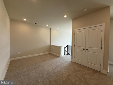 MOVE IN READY!  This Madison villa-style home offers an on Plantation Lakes Golf and Country Club in Delaware - for sale on GolfHomes.com, golf home, golf lot