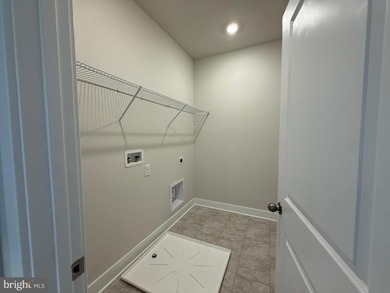 MOVE IN READY!  This Madison villa-style home offers an on Plantation Lakes Golf and Country Club in Delaware - for sale on GolfHomes.com, golf home, golf lot