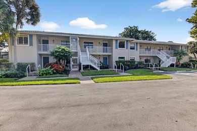 Experience refined comfort & effortless elegance in this on Hunters Run Golf and Country Club in Florida - for sale on GolfHomes.com, golf home, golf lot