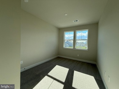 MOVE IN READY!  This Madison villa-style home offers an on Plantation Lakes Golf and Country Club in Delaware - for sale on GolfHomes.com, golf home, golf lot