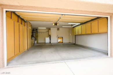 WELCOME HOME! BEAUTIFULLY REMODELED 2 BEDROOM 2 BATH HOME IN on Highland Falls Golf Club in Nevada - for sale on GolfHomes.com, golf home, golf lot