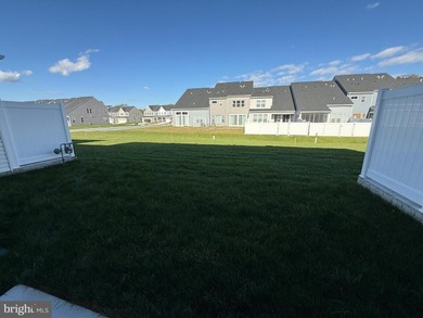 MOVE IN READY!  This Madison villa-style home offers an on Plantation Lakes Golf and Country Club in Delaware - for sale on GolfHomes.com, golf home, golf lot