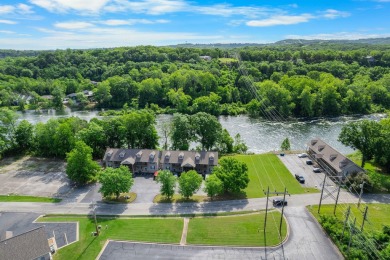 Fantastic fully furnished condo just steps from Lake Taneycomo! on Pointe Royale Village Country Club in Missouri - for sale on GolfHomes.com, golf home, golf lot