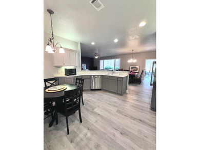 Furnished Beautiful 3-bedroom, 2-bath townhome located in the on Isabella Golf Course  in Arkansas - for sale on GolfHomes.com, golf home, golf lot