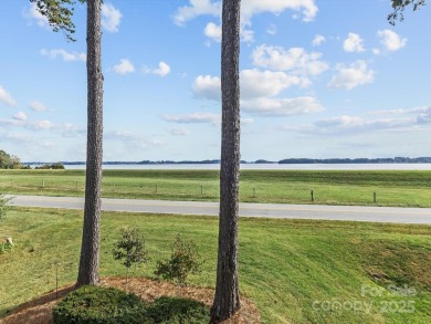 Lake Norman Super View! This elegant property offers on Cowans Ford Country Club in North Carolina - for sale on GolfHomes.com, golf home, golf lot