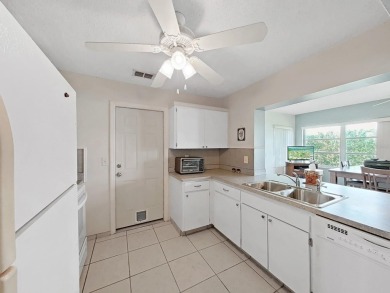 Welcome to your sunny Florida retreat! This charming, move-in on Mainlands Golf Club in Florida - for sale on GolfHomes.com, golf home, golf lot