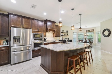 FANTASTIC opportunity to be in Magnolia Point Golf and CC! The on Magnolia Point Golf and Country Club in Florida - for sale on GolfHomes.com, golf home, golf lot