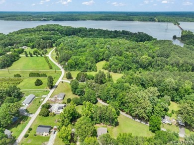 Charming 3BR/2.5 Bath NEW home in Clarksville's GOLF CART on Kinderton Country Club in Virginia - for sale on GolfHomes.com, golf home, golf lot
