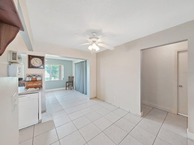 Welcome to your sunny Florida retreat! This charming, move-in on Mainlands Golf Club in Florida - for sale on GolfHomes.com, golf home, golf lot